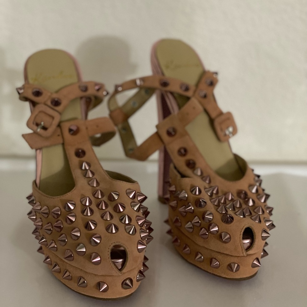 Kandee studded peachy rose heels
